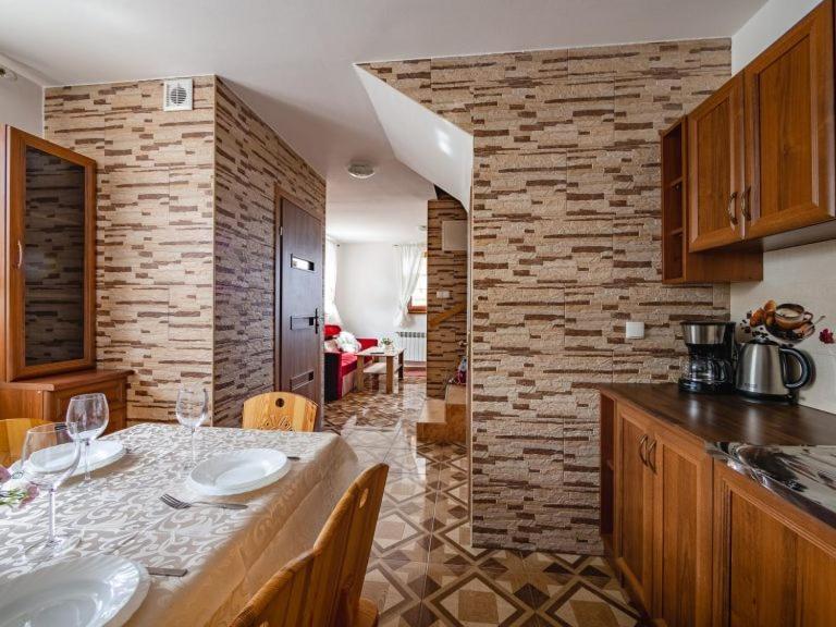 Goralowe Domki & Spa Bańska Exteriör bild