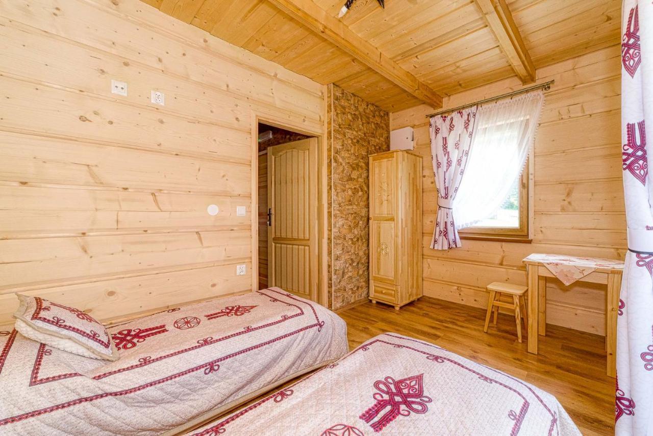 Goralowe Domki & Spa Bańska Exteriör bild